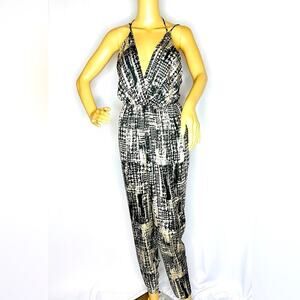 Foreign Exchange Black and White Pattern Silky Jumpsuit